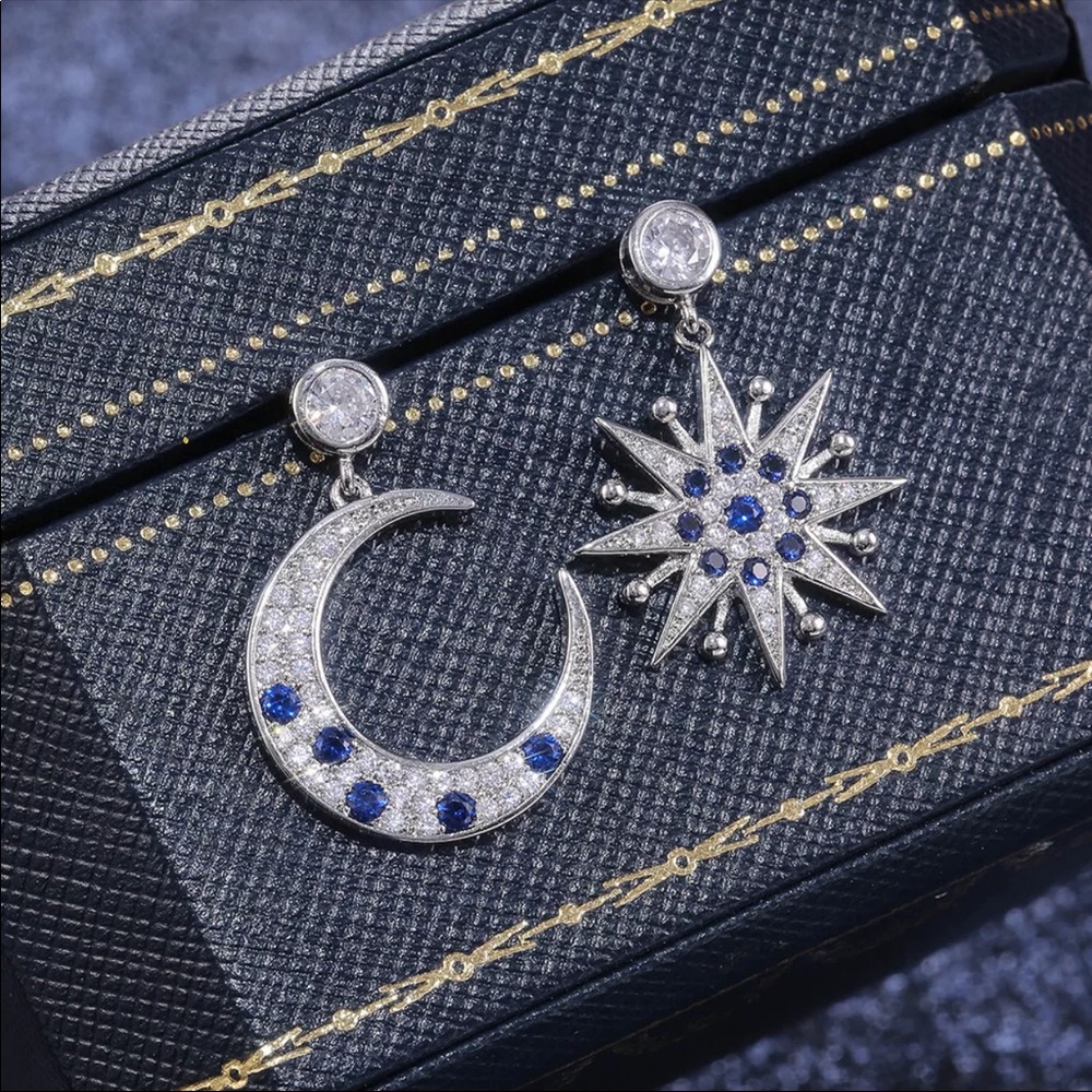 New 925 Silver Moon Star Sapphire Stud Earrings - Picture 3 of 6